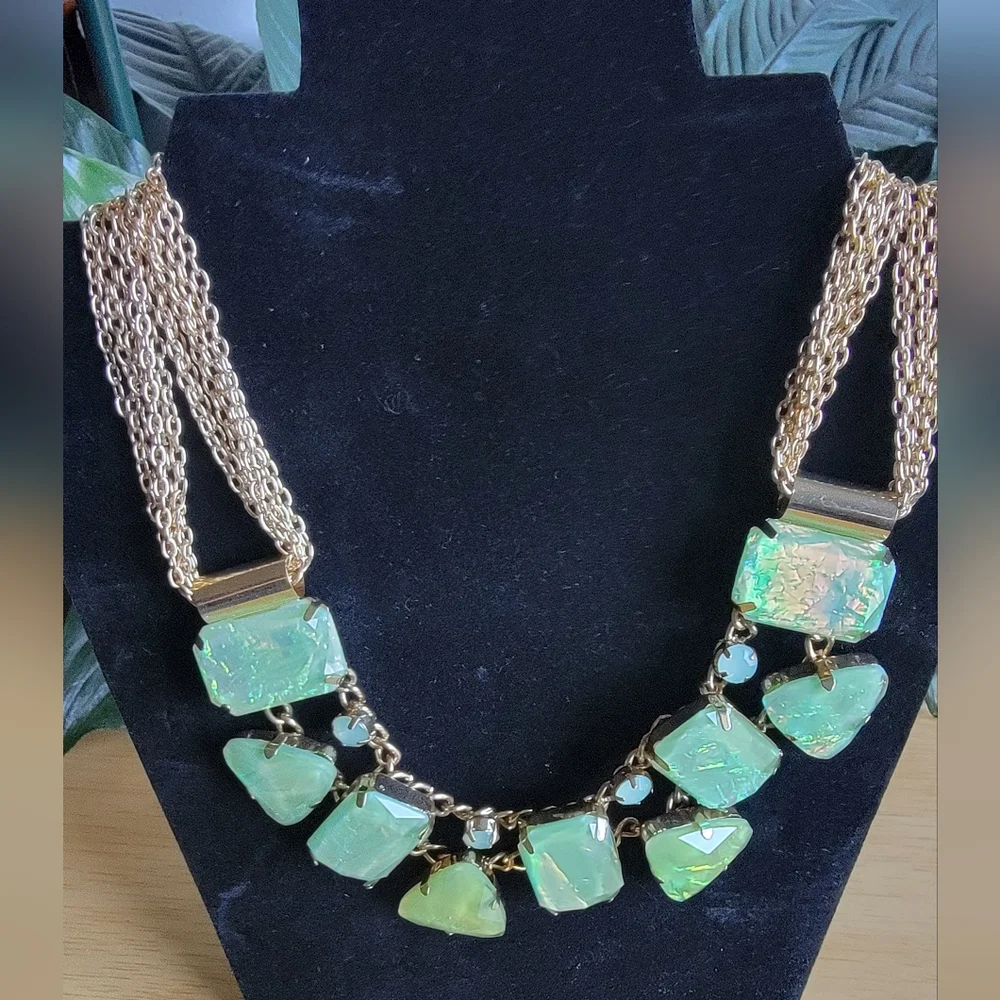 Foiled Iridescent Green & Gold Tone  Statement Necklace. - Picture 5 of 7
